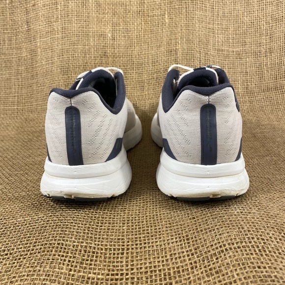 🛑SOLD🛑    Brooks running shoes Launch size 9.5 b - Picture 7 of 12